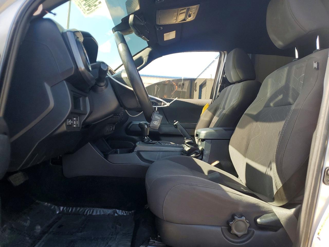 2018 TOYOTA TACOMA