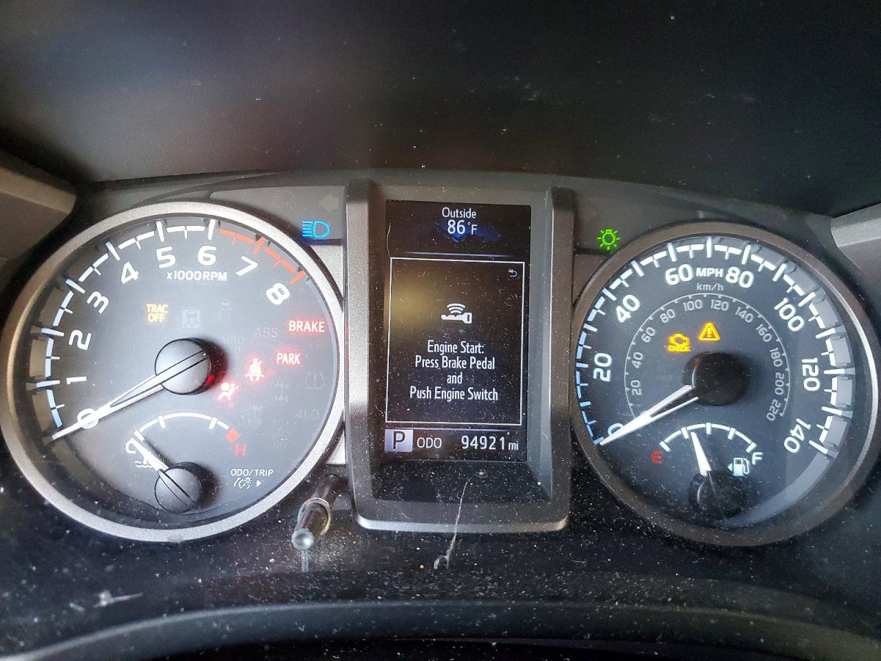 2018 TOYOTA TACOMA