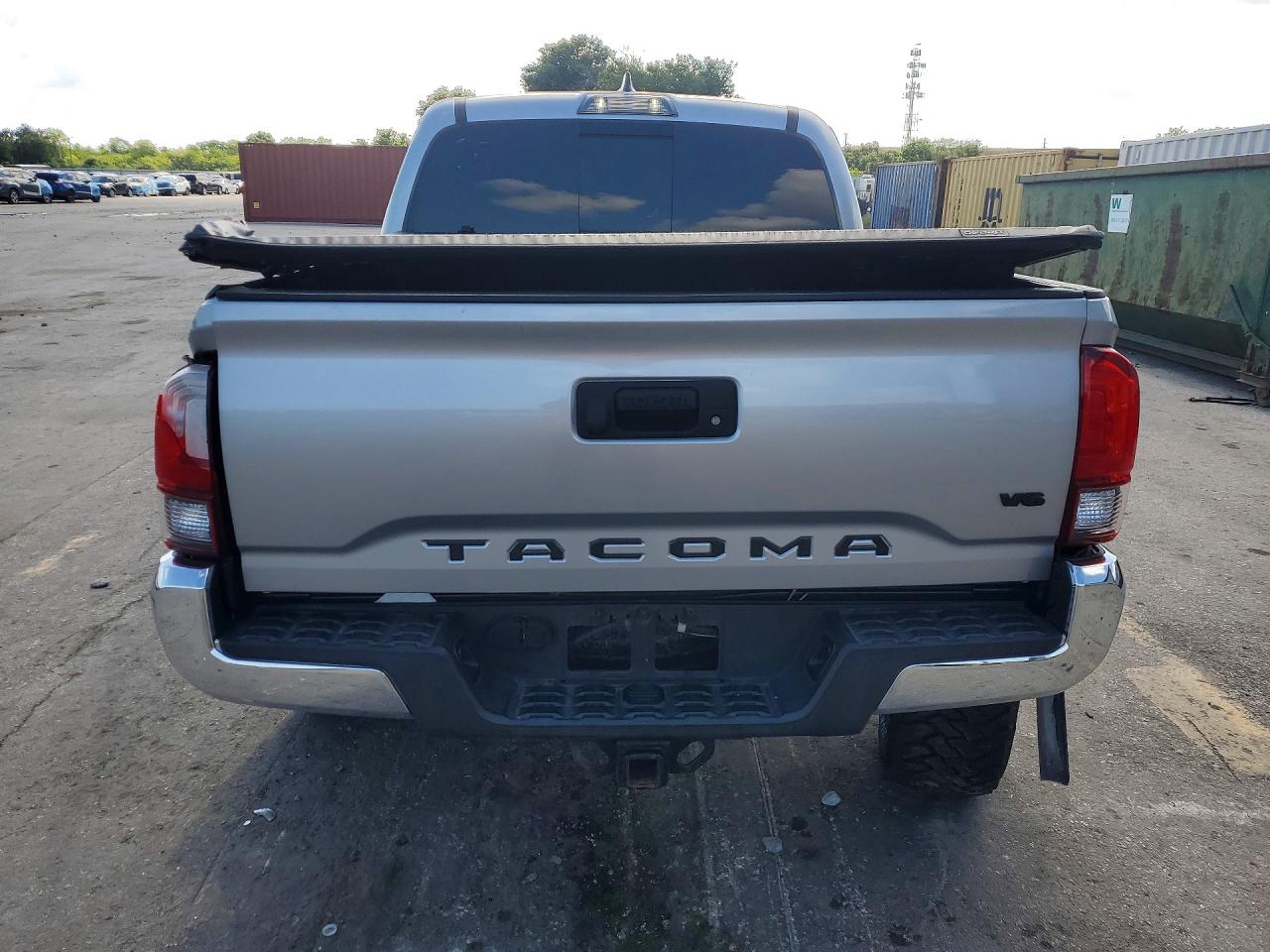 2018 TOYOTA TACOMA