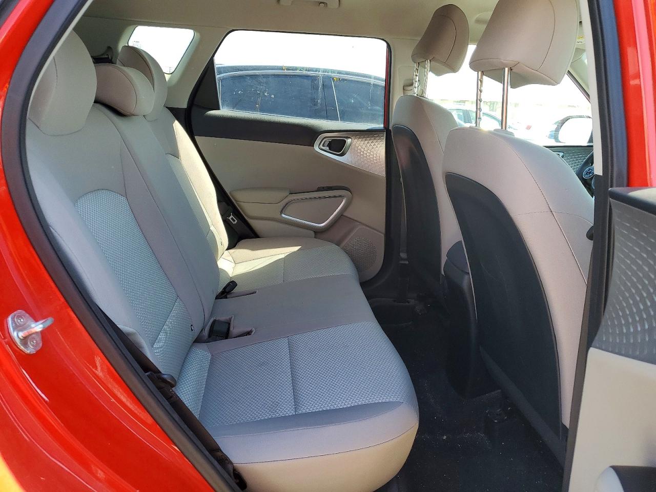 2022 KIA SOUL