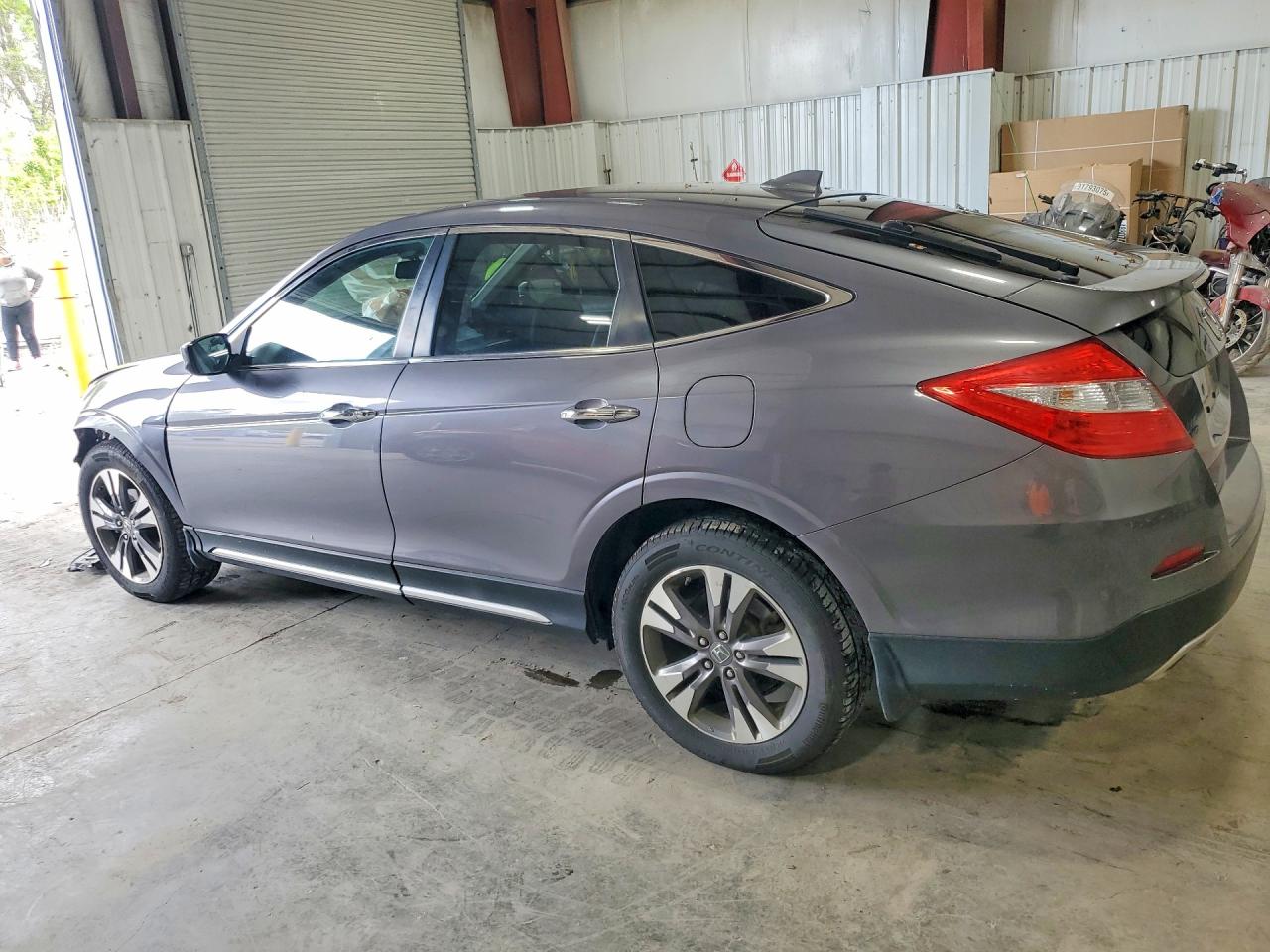 2015 HONDA CROSSTOUR