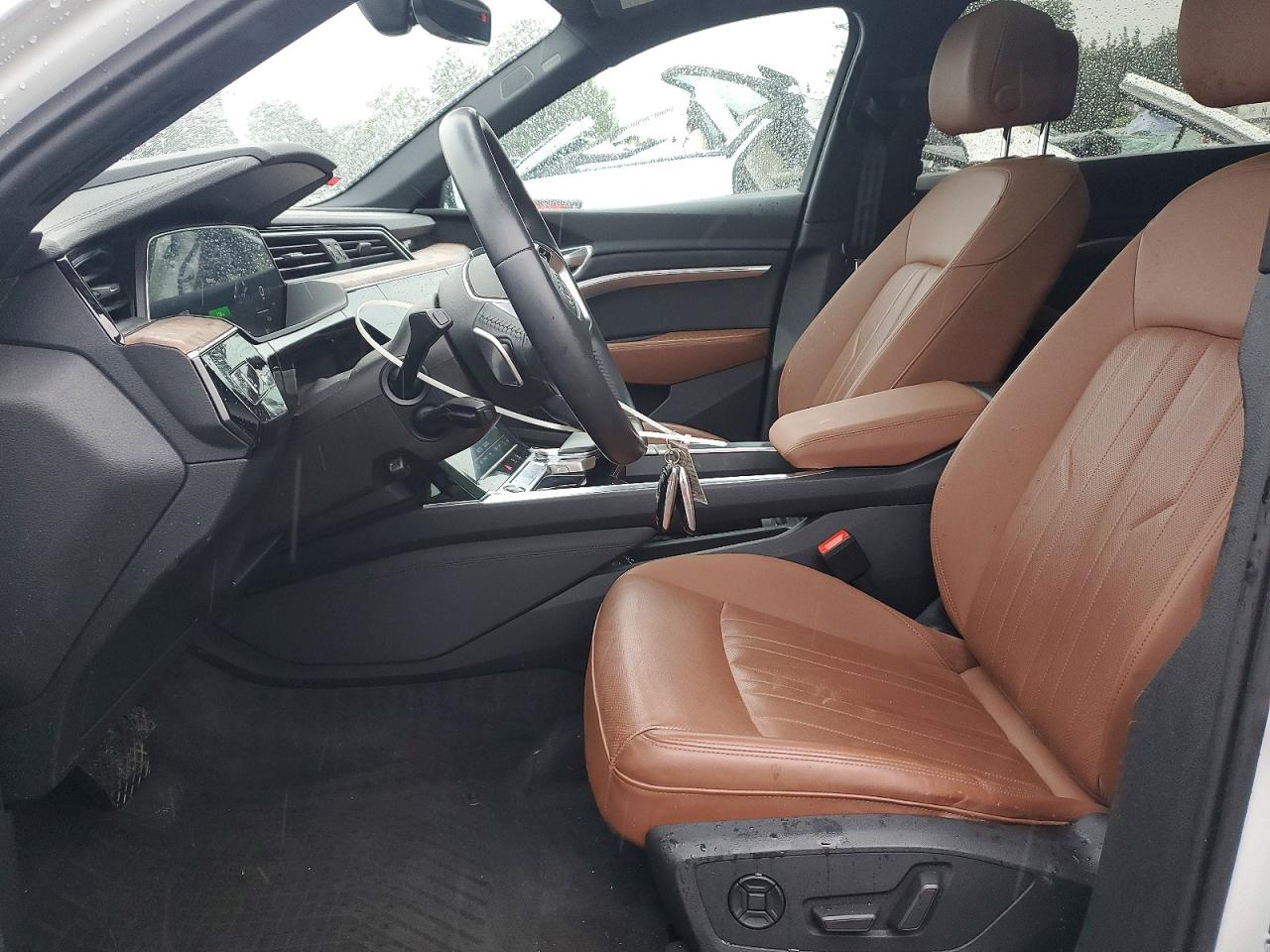 2021 AUDI E-TRON