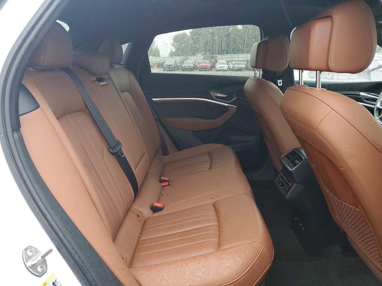 2021 AUDI E-TRON