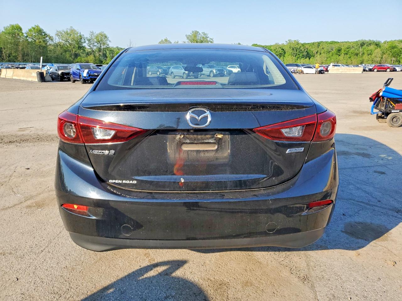2016 MAZDA 3