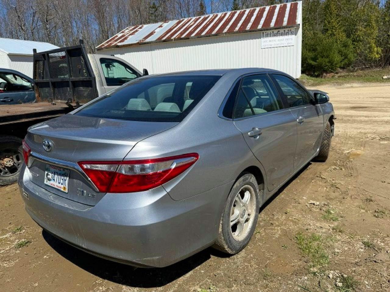 2016 TOYOTA CAMRY SOLA