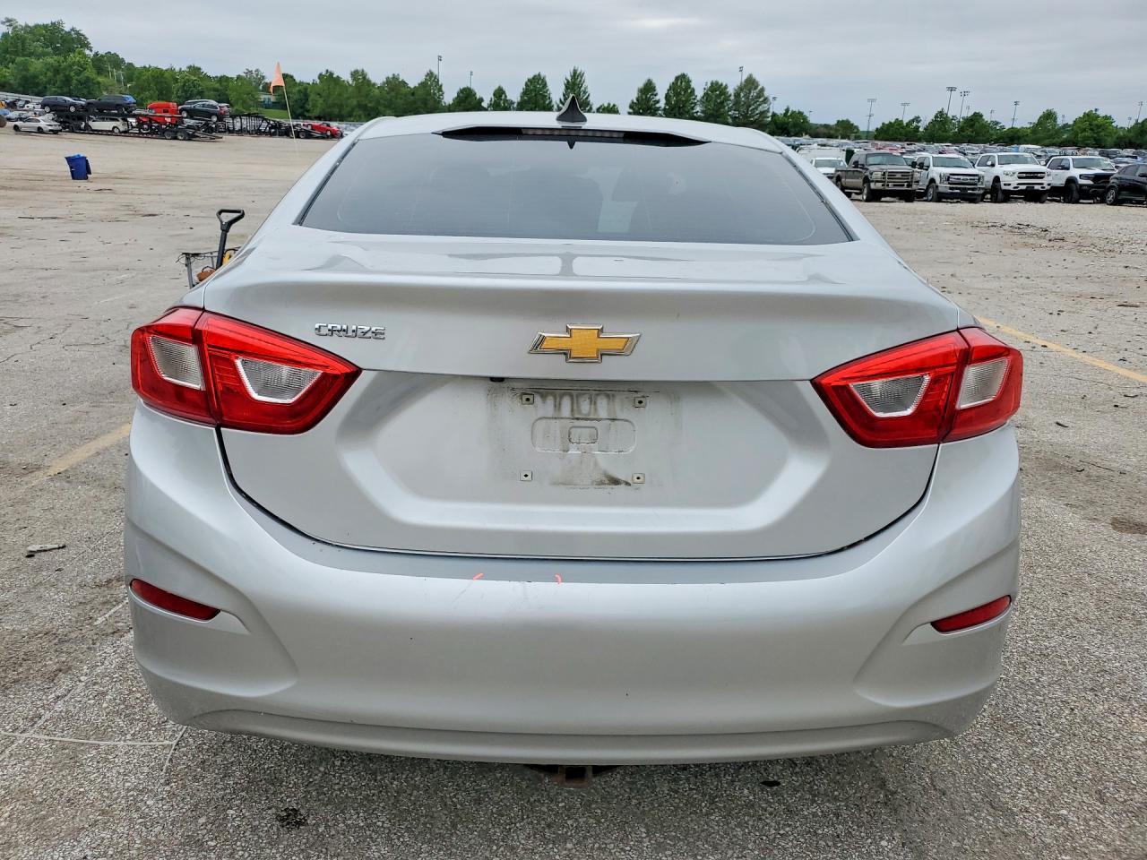 2016 CHEVROLET CRUZE