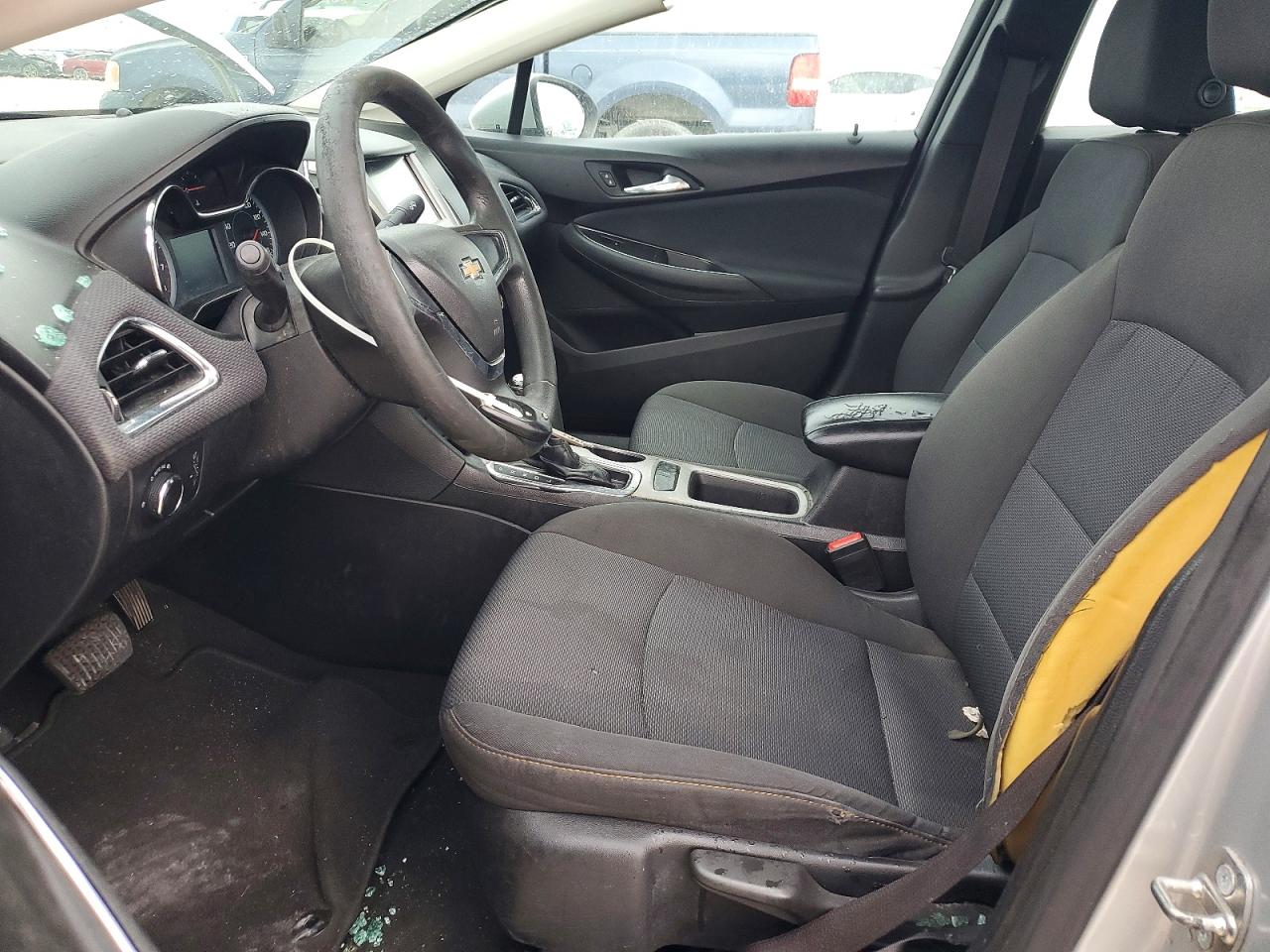 2017 CHEVROLET CRUZE
