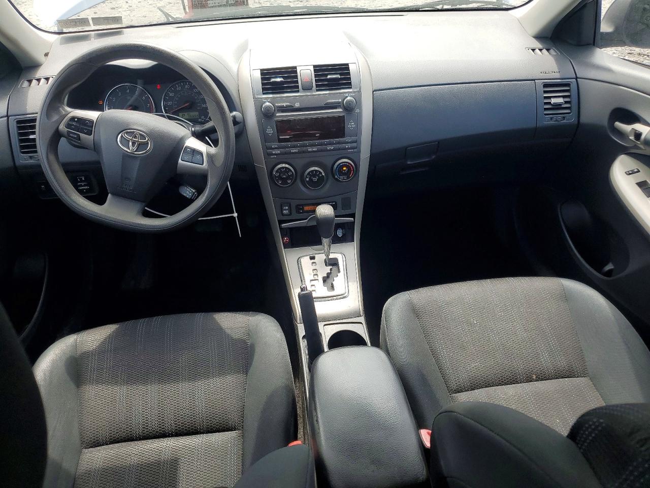 2011 TOYOTA COROLLA