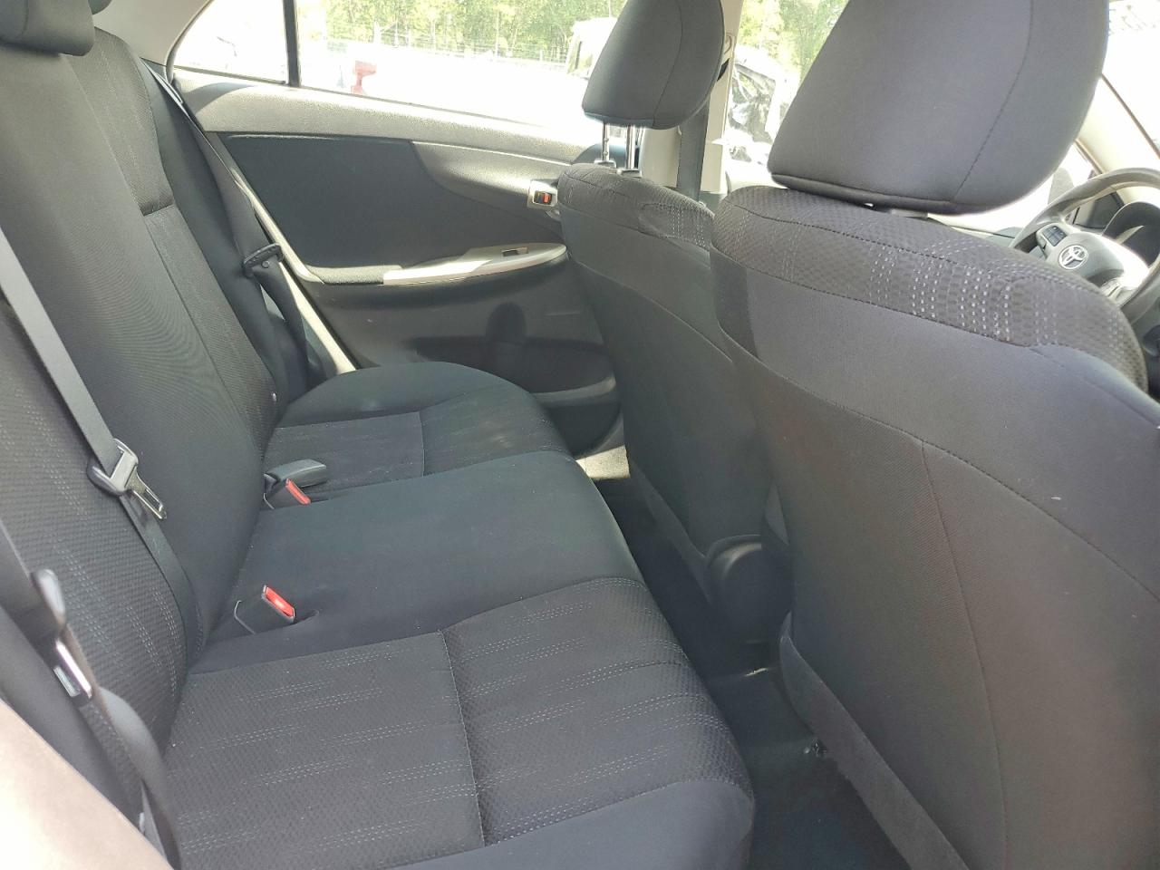 2011 TOYOTA COROLLA