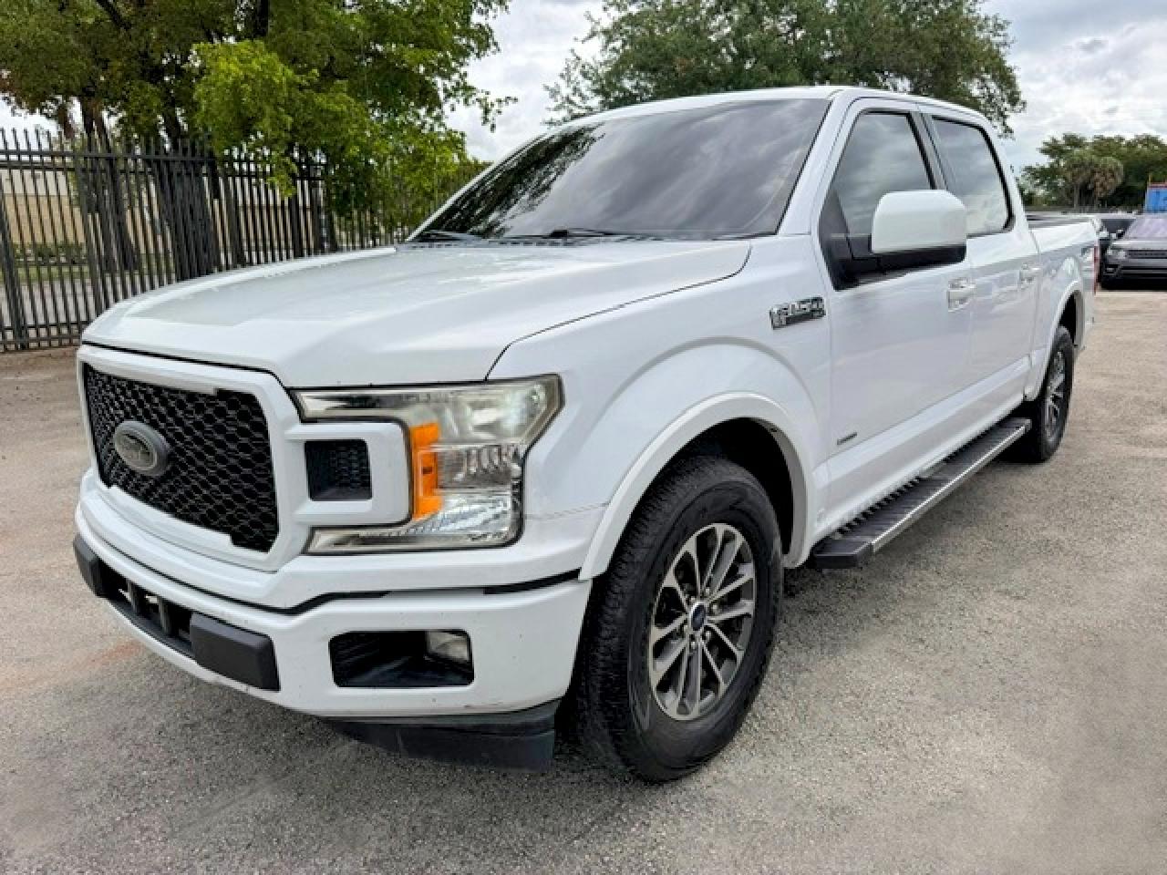 2016 FORD F150