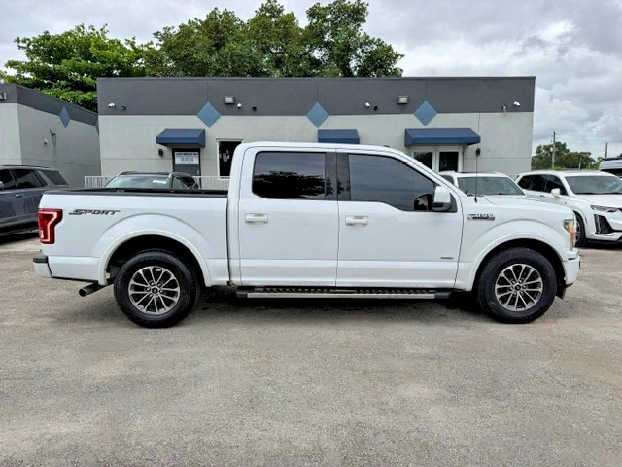 2016 FORD F150
