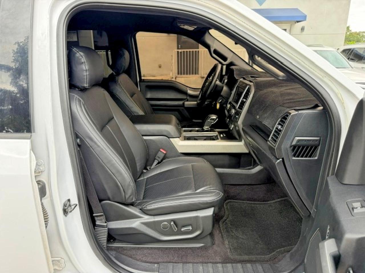 2016 FORD F150