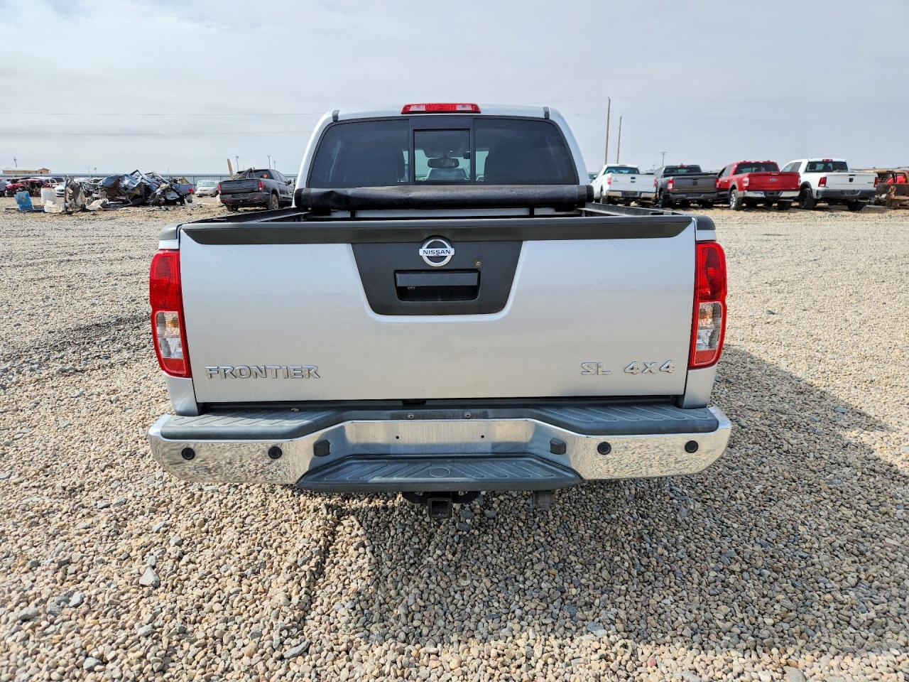 2019 NISSAN FRONTIER