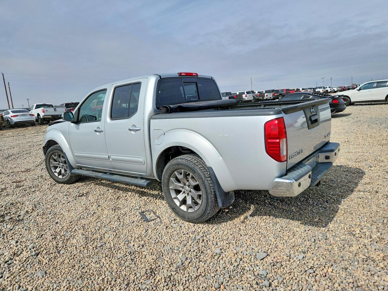 2019 NISSAN FRONTIER