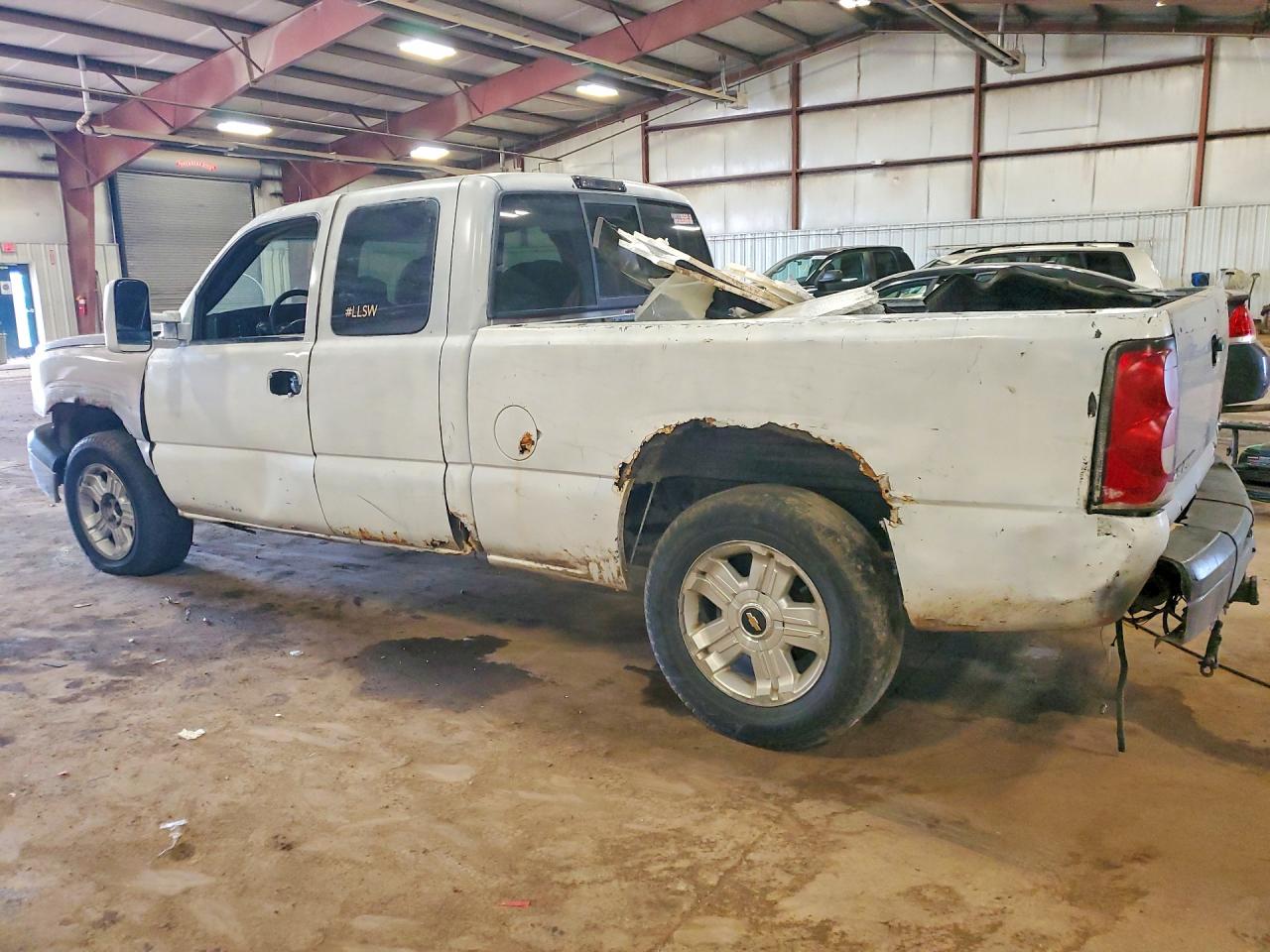 2005 CHEVROLET SILVERADO