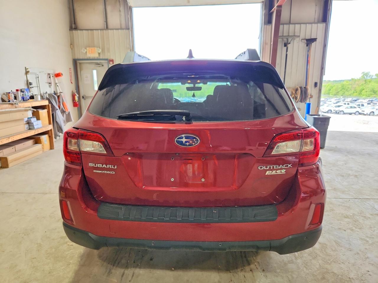 2017 SUBARU OUTBACK