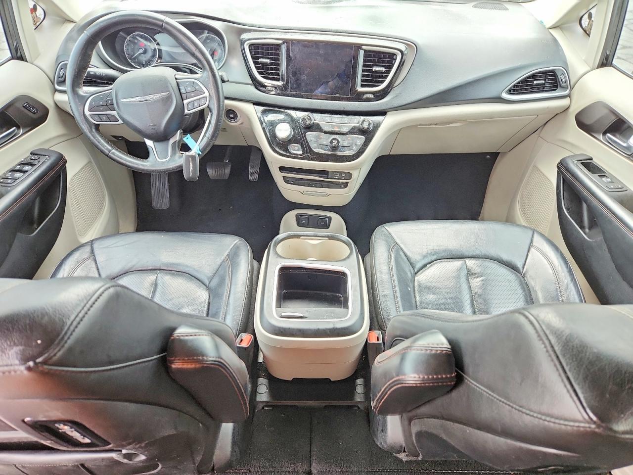 2020 CHRYSLER PACIFICA