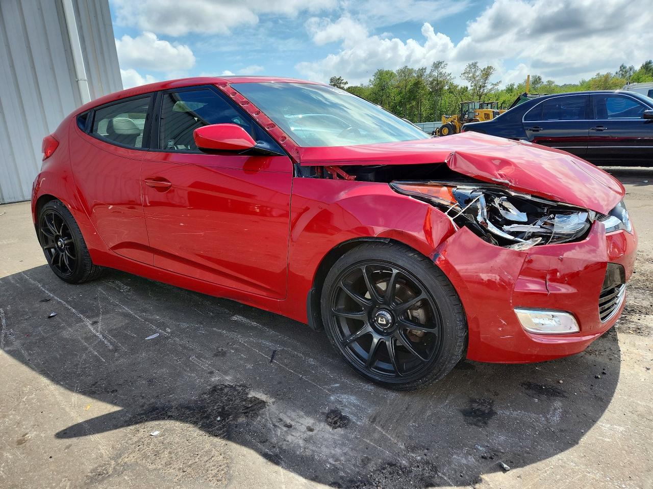 2013 HYUNDAI VELOSTER