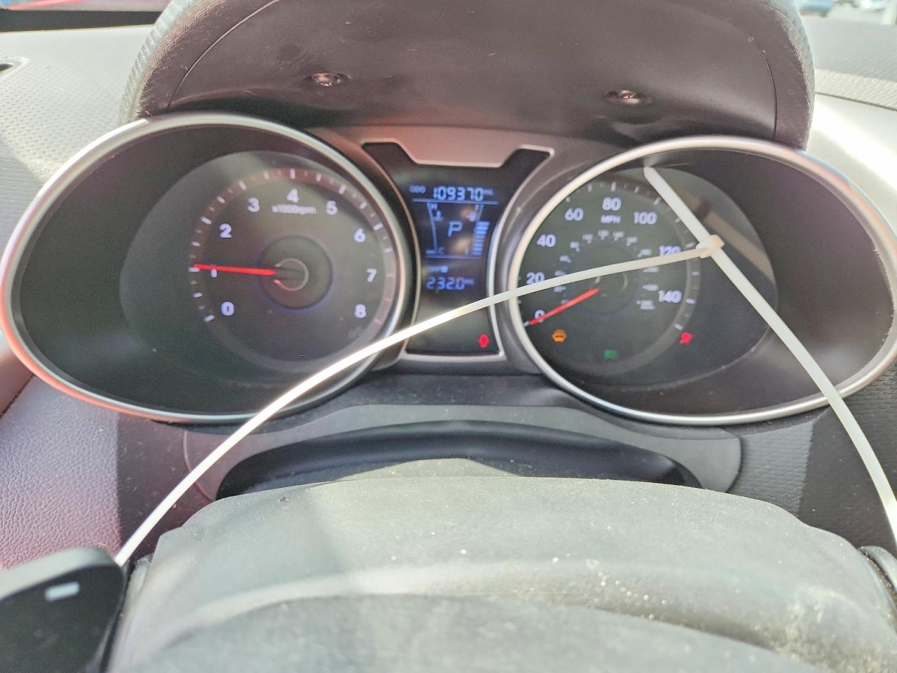 2013 HYUNDAI VELOSTER