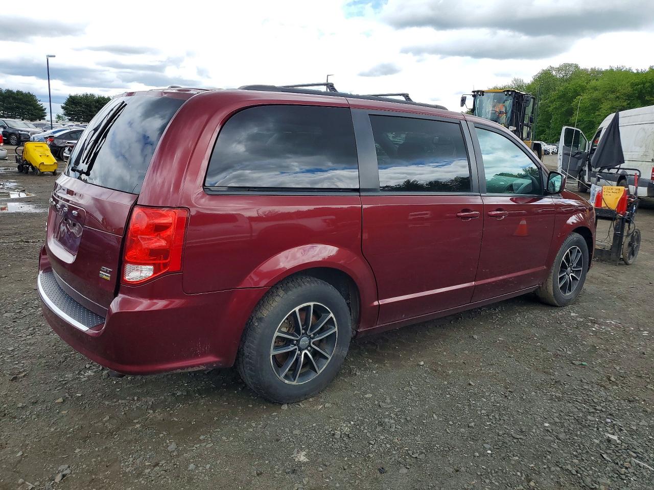 2018 DODGE CARAVAN