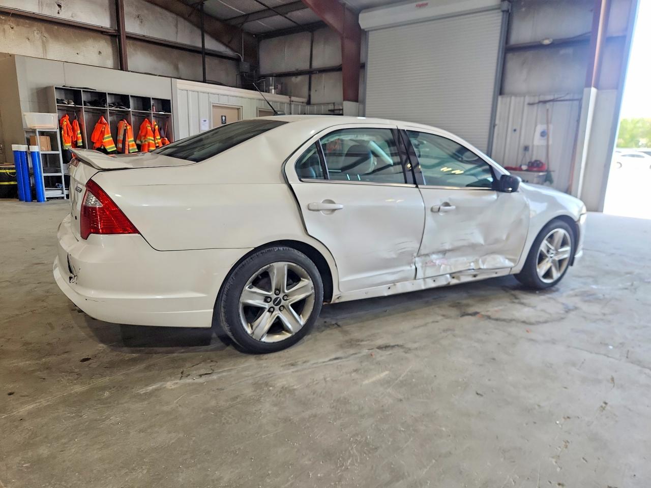 2011 FORD FUSION