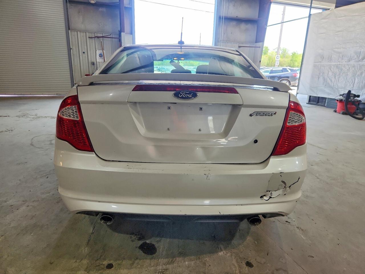 2011 FORD FUSION