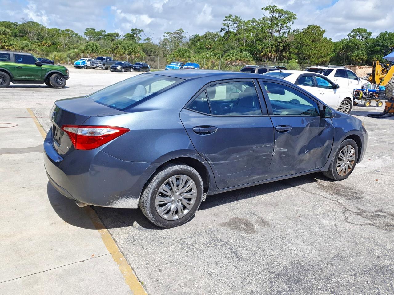 2016 TOYOTA COROLLA