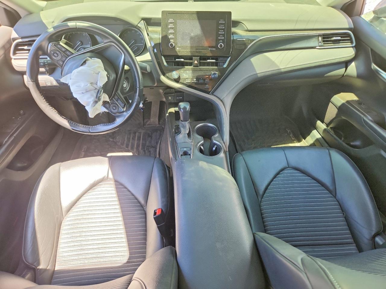 2021 TOYOTA CAMRY