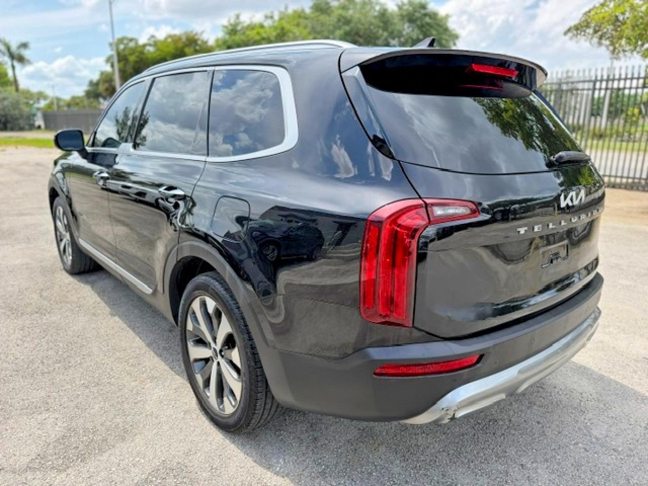 2022 KIA TELLURIDE
