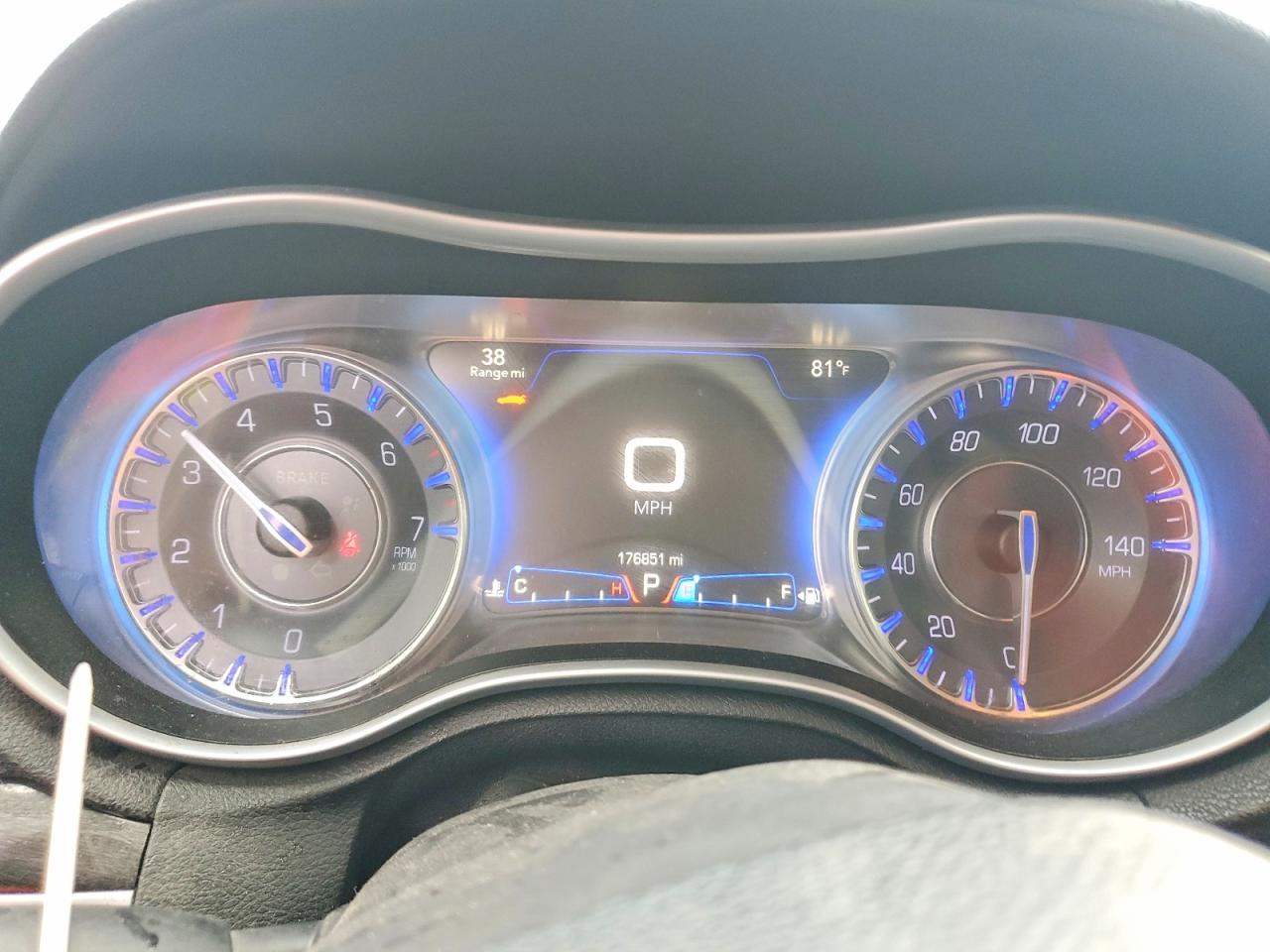 2015 CHRYSLER 300