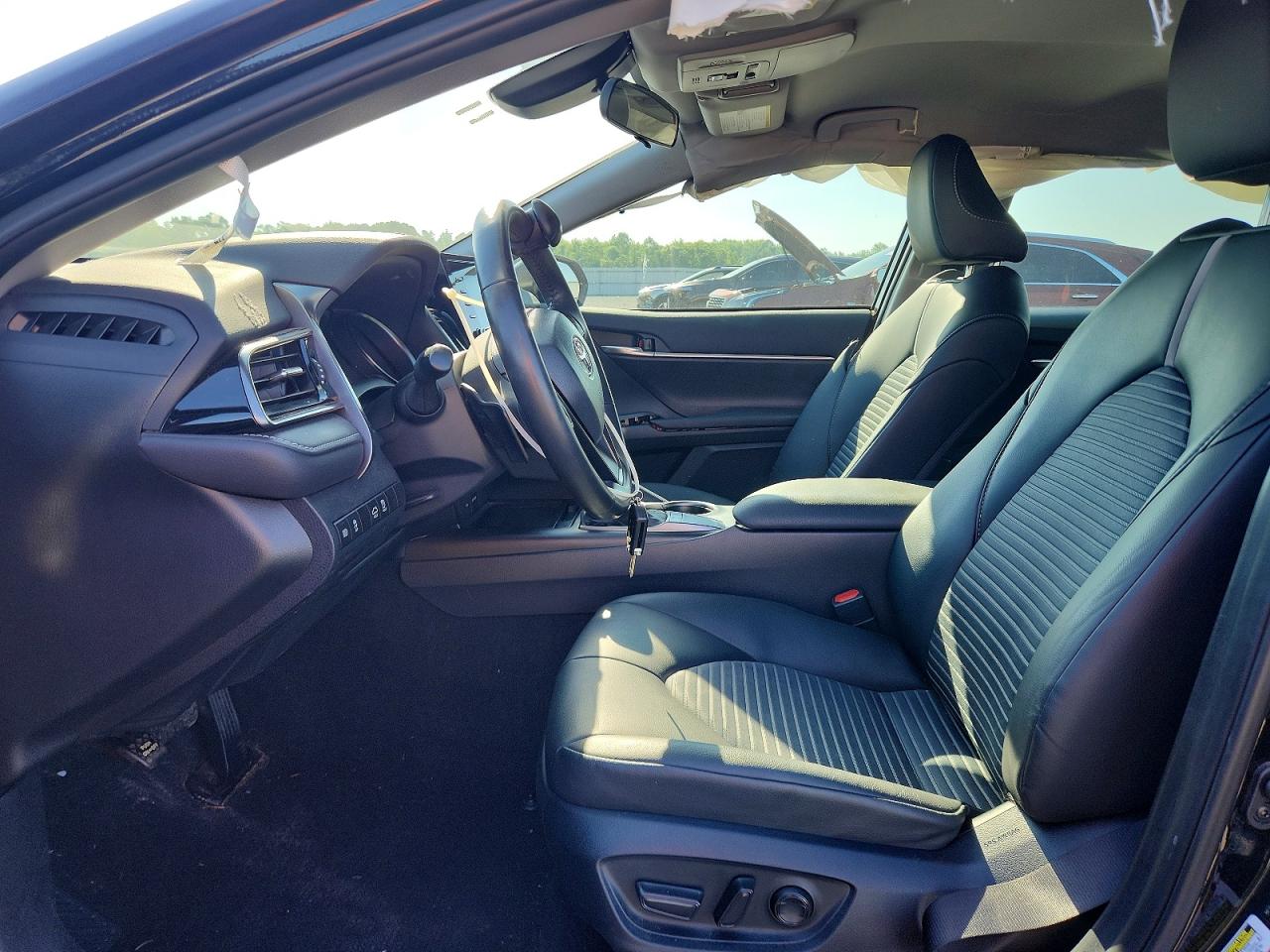 2024 TOYOTA CAMRY