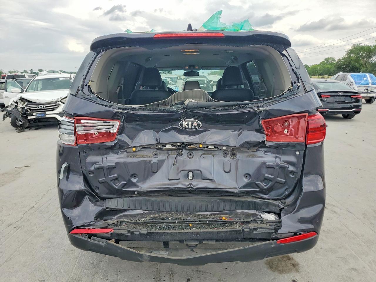 2020 KIA SEDONA
