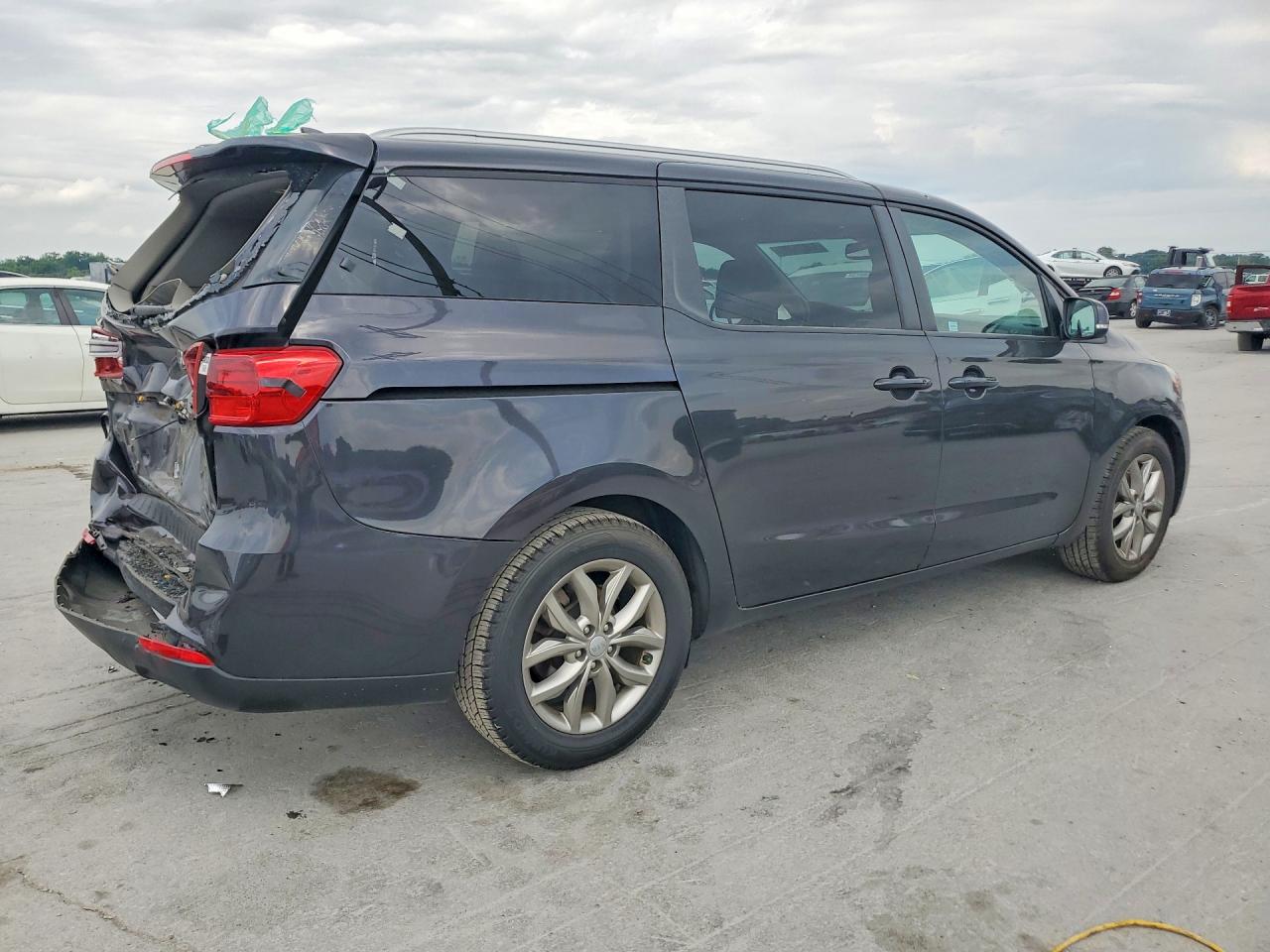 2020 KIA SEDONA