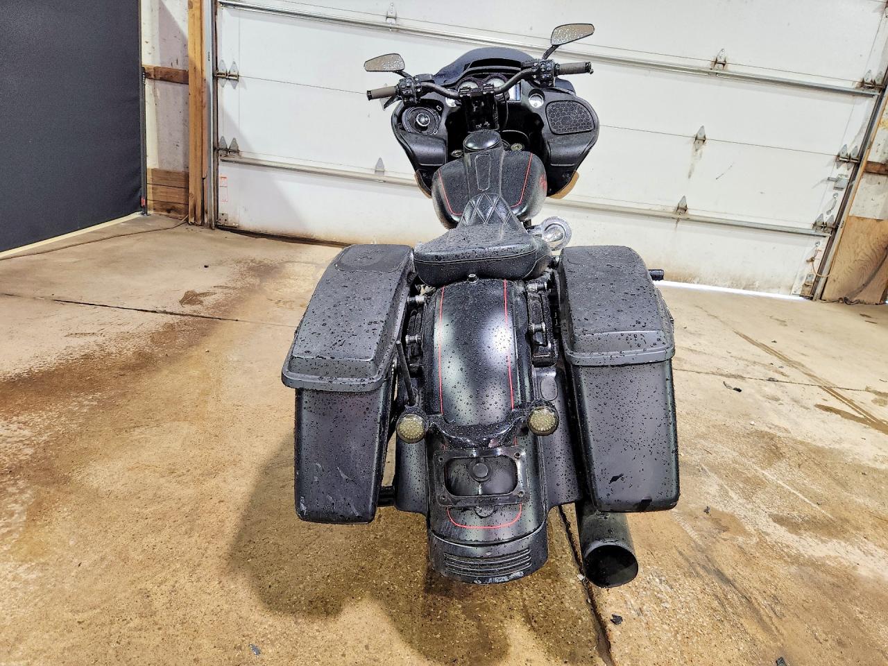 2015 HARLEY-DAVIDSON FL