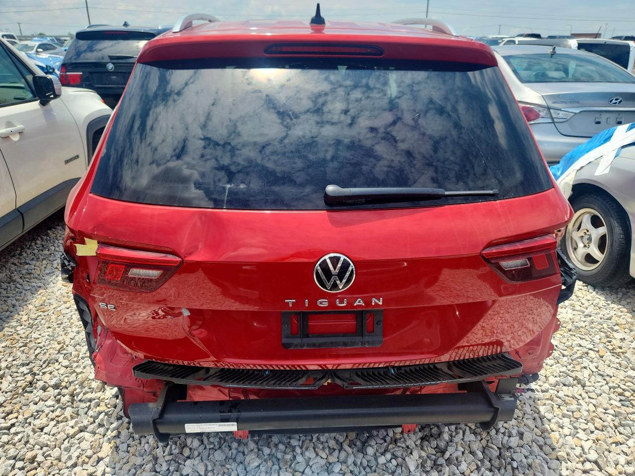 2022 VOLKSWAGEN TIGUAN