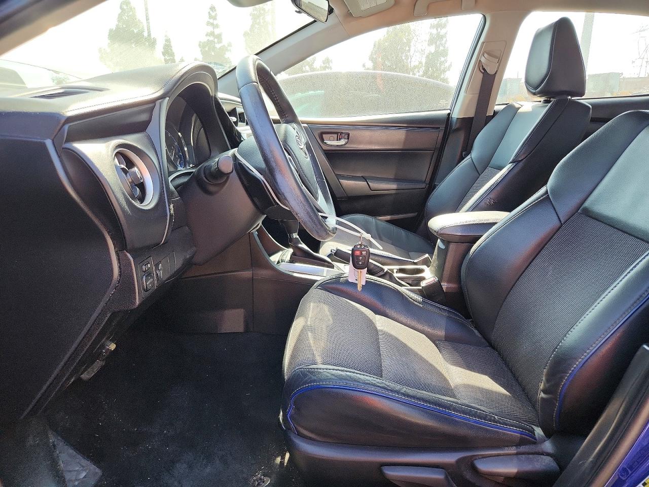 2017 TOYOTA COROLLA