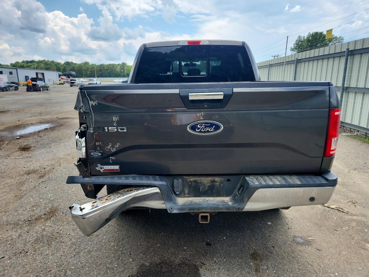 2016 FORD F150
