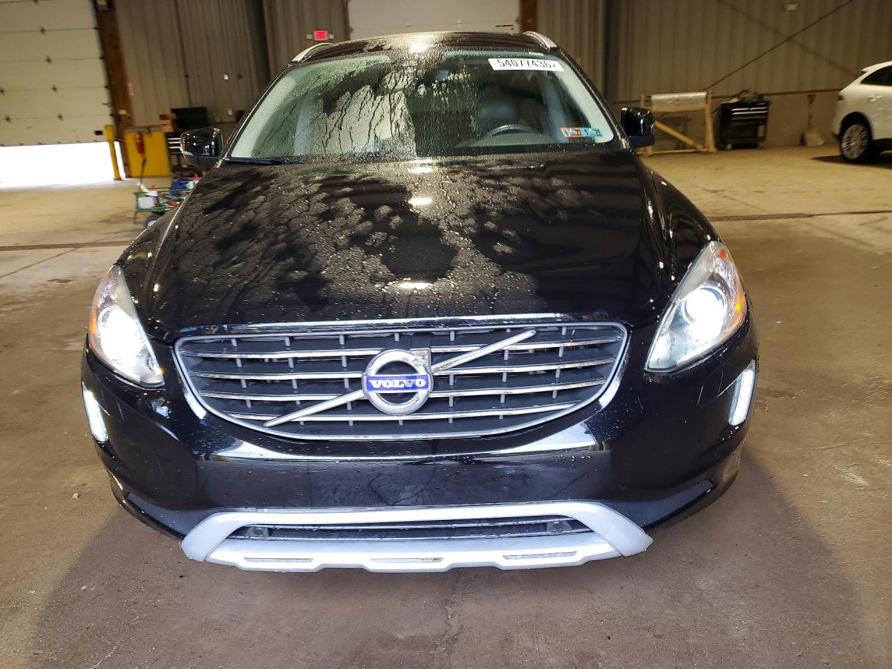 2017 VOLVO XC60