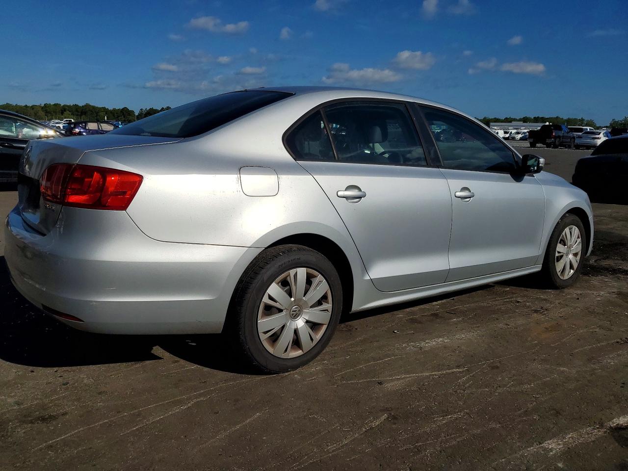 2012 VOLKSWAGEN JETTA