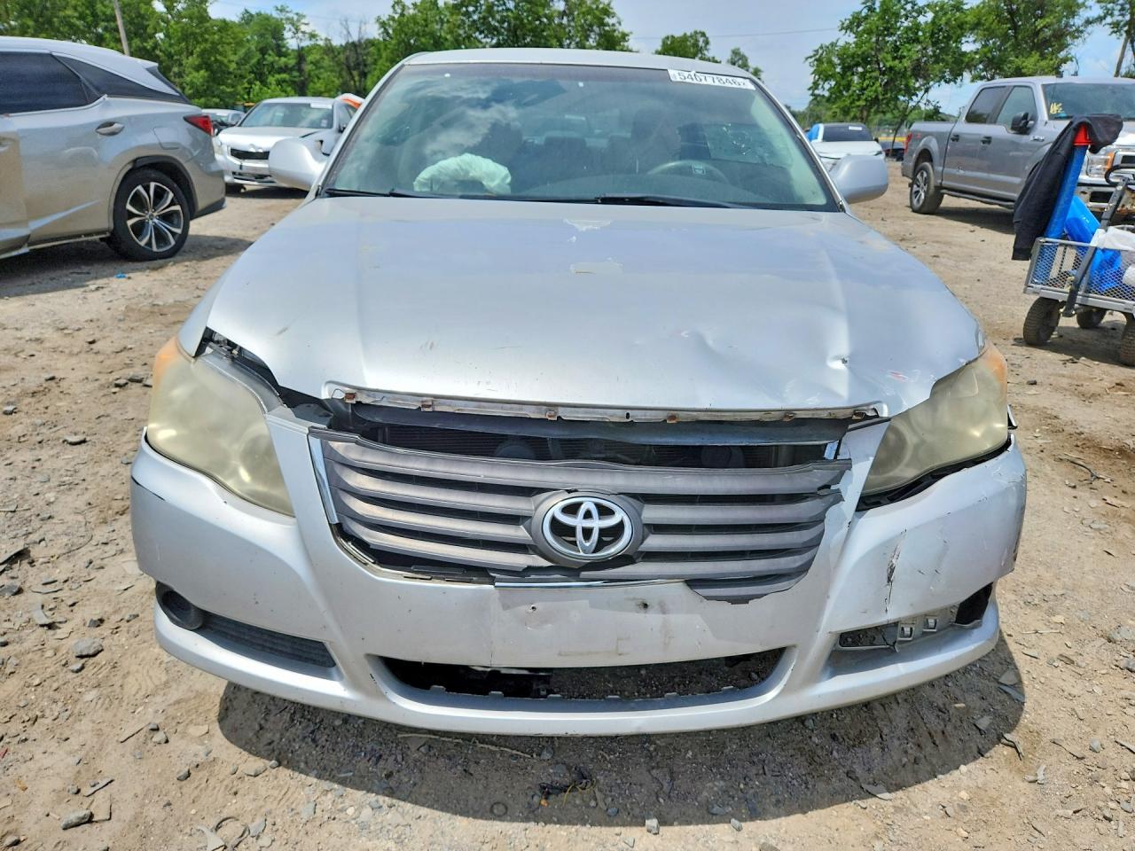 2009 TOYOTA AVALON
