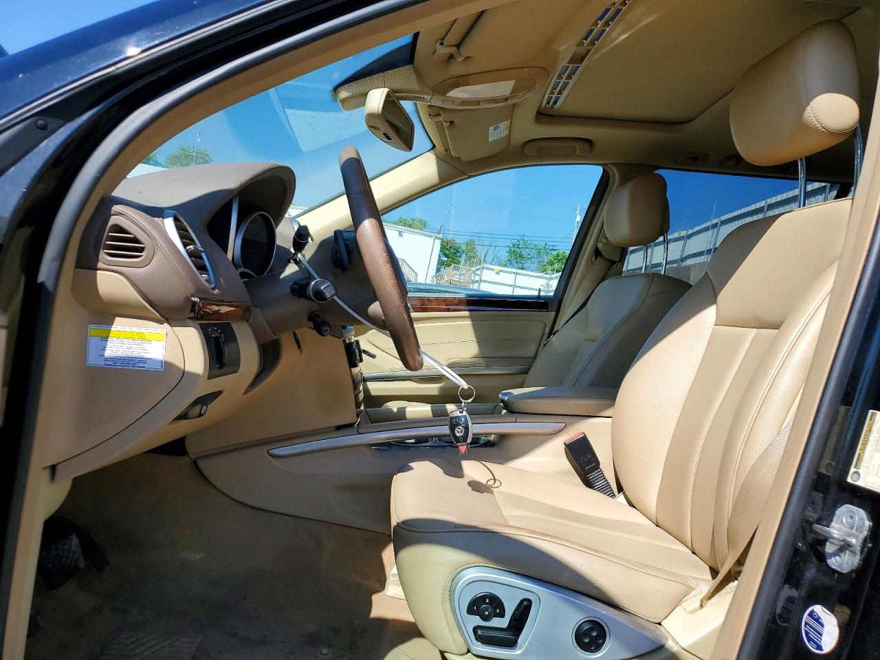 2011 MERCEDES-BENZ GL-CLASS