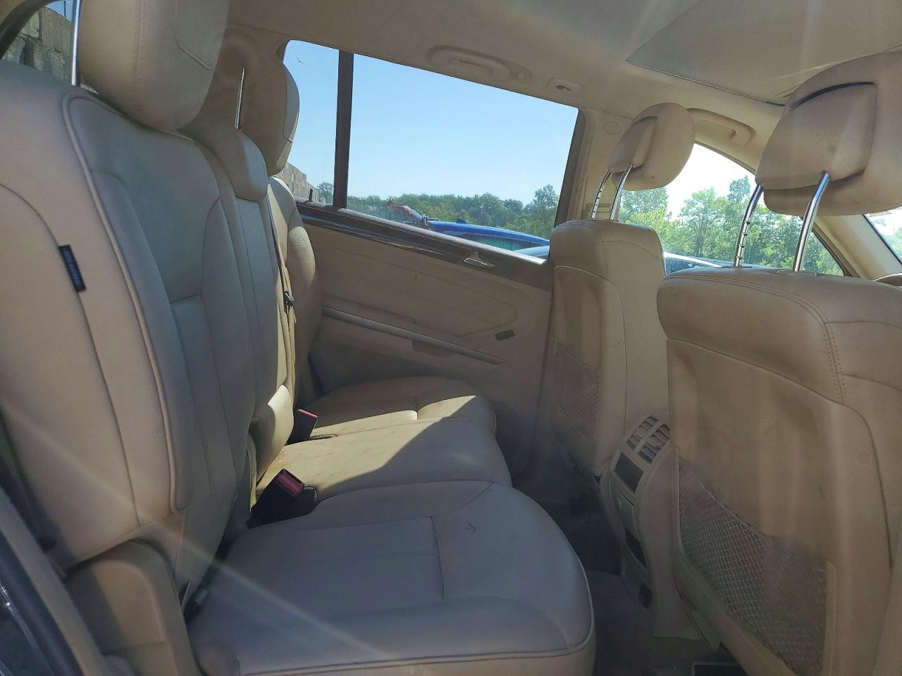 2011 MERCEDES-BENZ GL-CLASS