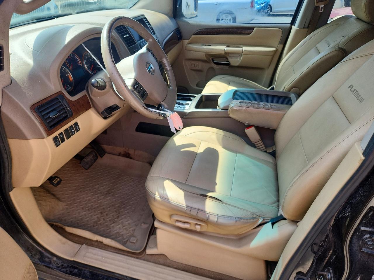 2011 NISSAN ARMADA
