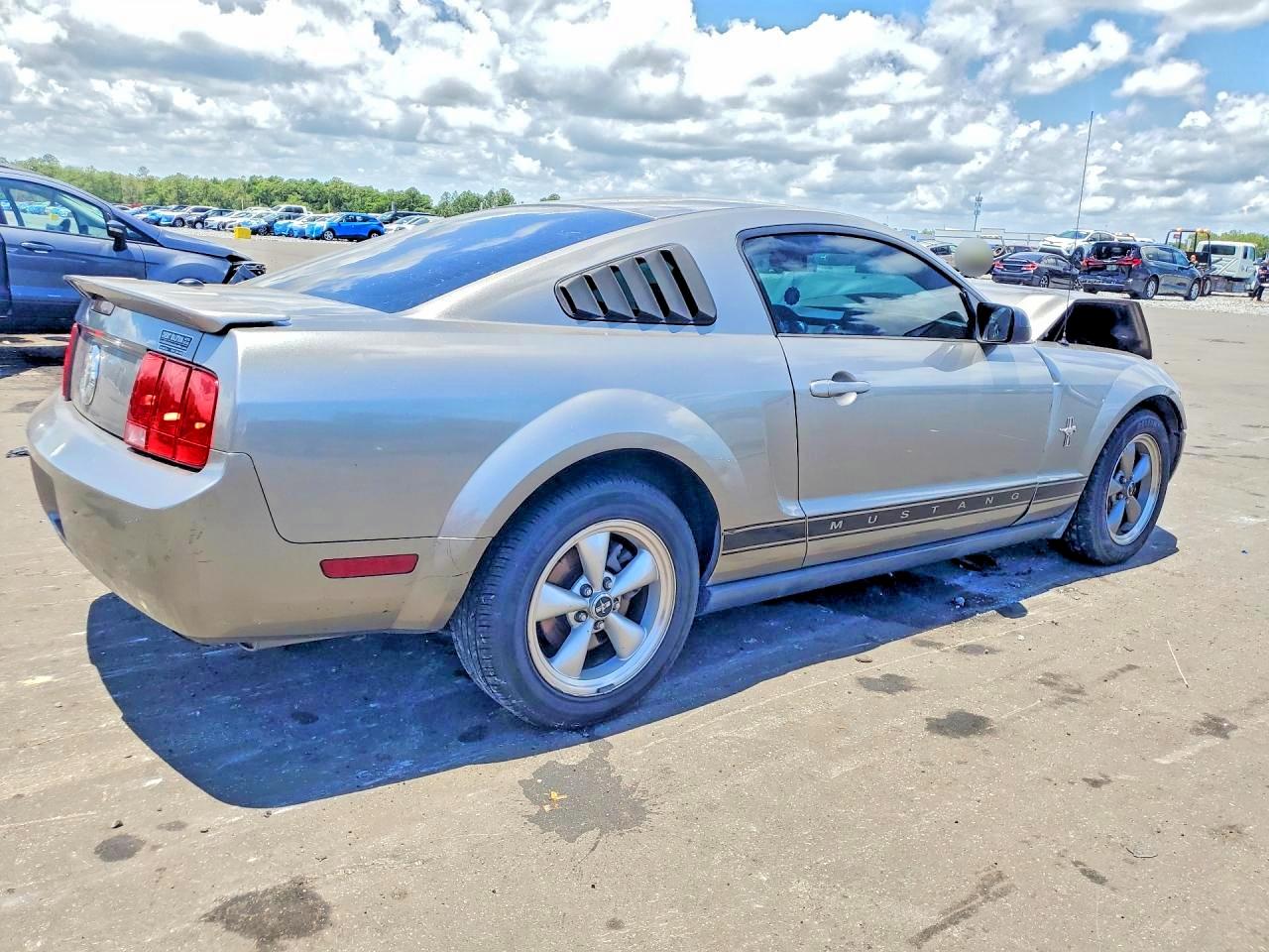 2008 FORD MUSTANG