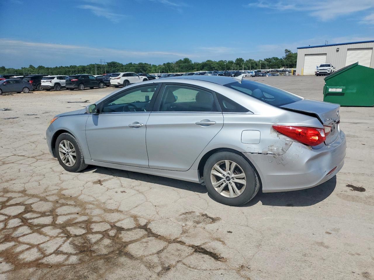 2011 HYUNDAI SONATA