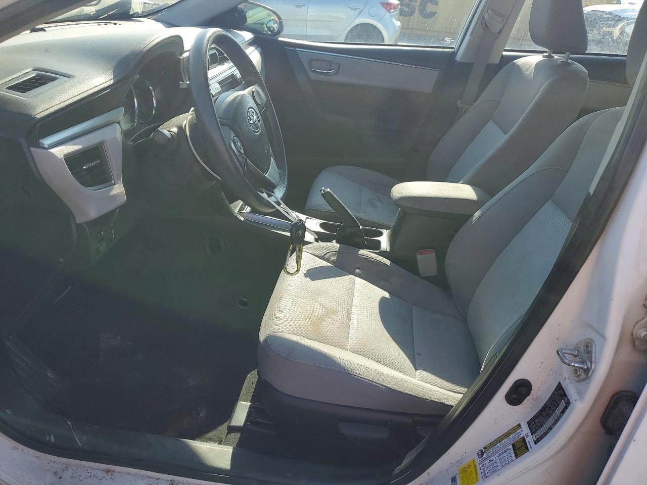 2015 TOYOTA COROLLA