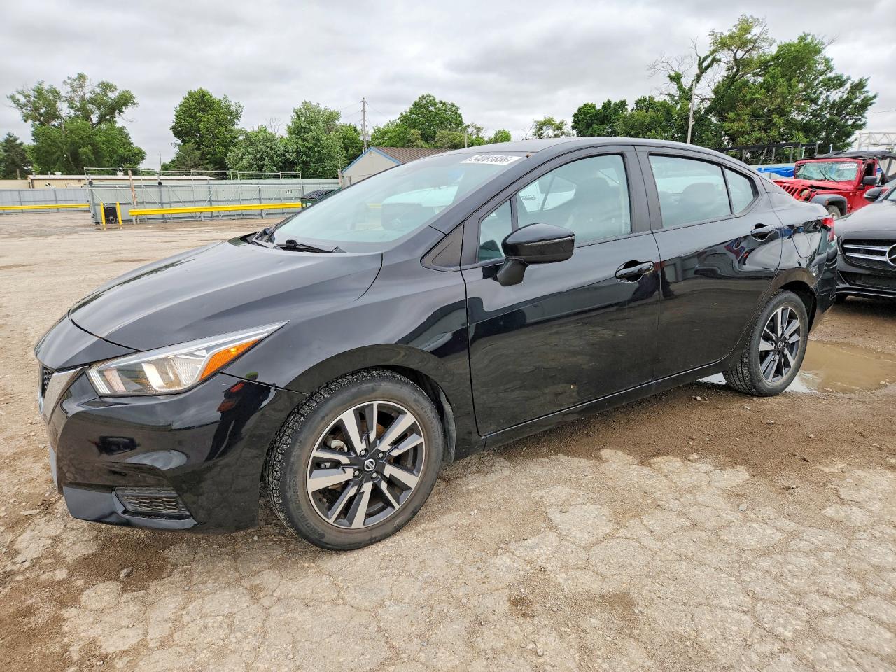 2021 NISSAN VERSA