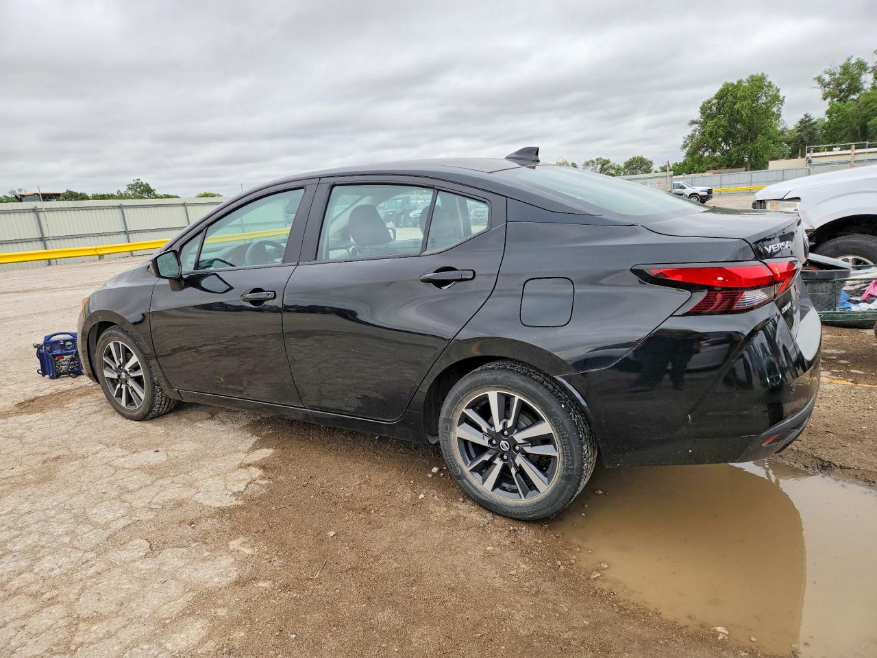2021 NISSAN VERSA