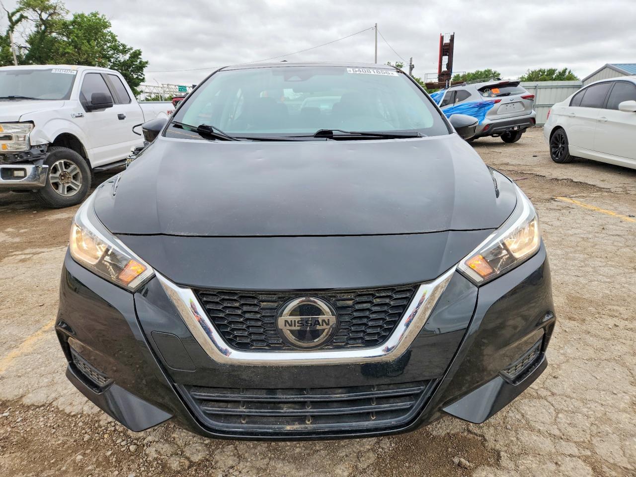 2021 NISSAN VERSA