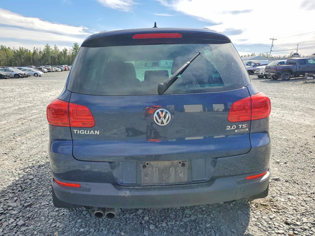 2015 VOLKSWAGEN TIGUAN